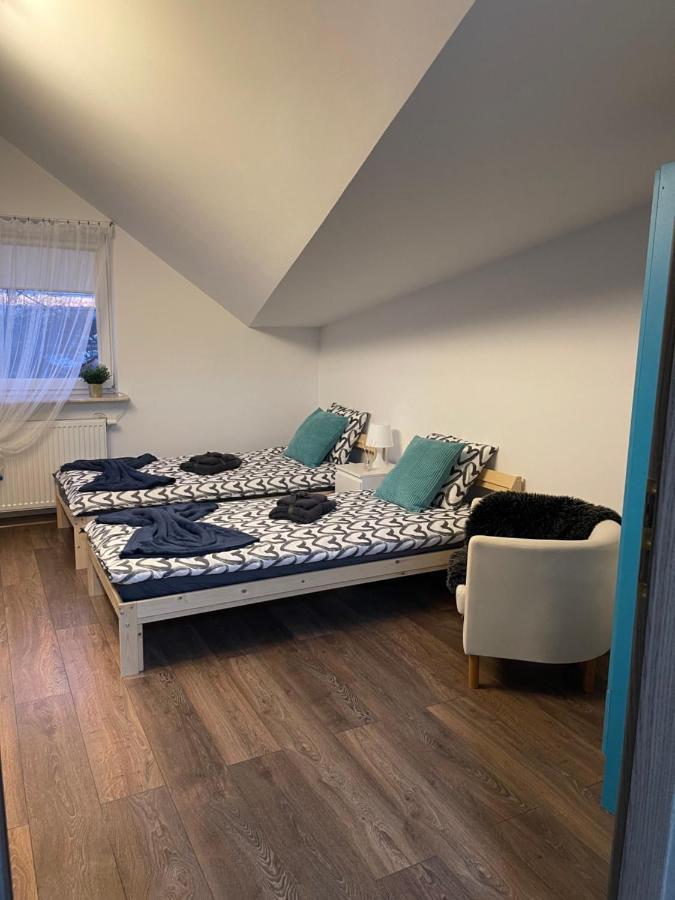 Apartament Rodzinny Ostrowiec Sw Островец-Свентокшиский Экстерьер фото